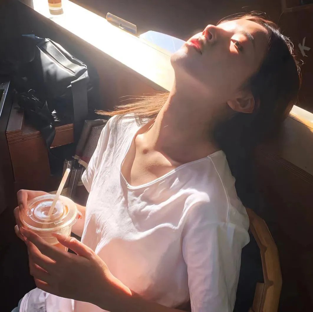 我亲昵而温柔的野兽